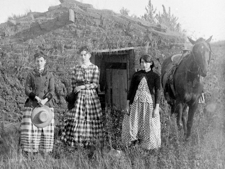 early Nebraska settlers